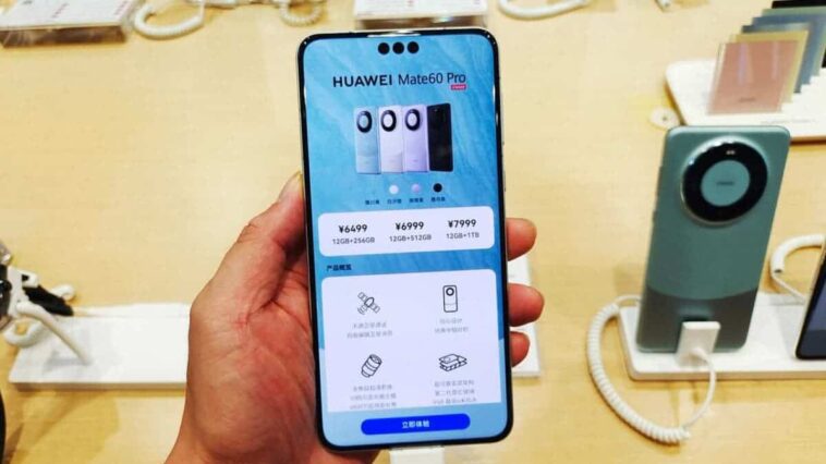 Vivez une communication ininterrompue : Huawei Mate 60 Pro offre des appels gratuits par satellite 1 Huawei Satellite Calling