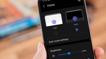 How to Enable Dark Mode on Your Smartphone
