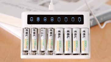 Besoin d'un chargeur de Piles Rapide et efficace ? Voici le super EBL LCD 14 Chargeur De Piles Rapide Ebl Lcd