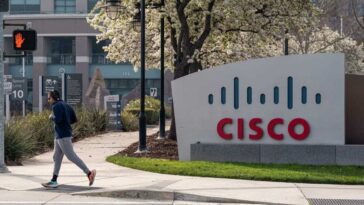 Cisco Systems prévoit de licencier encore 350 employés en octobre 9 Cisco Systems set to layoff another 350 staff in October