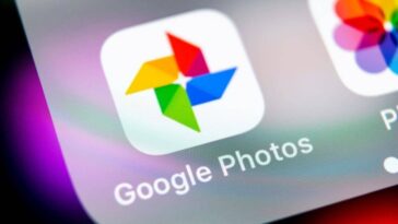 How to Transfer Your Google Photos to a Flash Drive