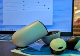 Google launched a new Pixel Buds PWA for Chromebook