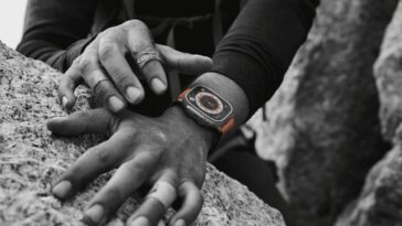 La FCC dévoile le nouveau modèle Apple Watch Ultra - Est-ce un modèle abordable 12 FCC Renders Show New Apple Watch Ultra Model – Is It an Affordable Model?