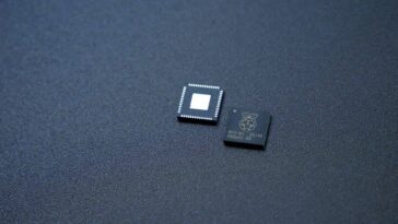 Le PDG de NVIDIA déclare que les États-Unis ont besoin de 10 à 20 ans pour devenir indépendants en matière d'approvisionnement en puces 11 Small Chipsets