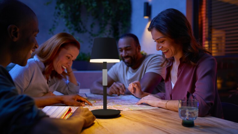 Mettre à jour Philips Hue : Voici comment obtenir de nouvelles fonctionnalités 2 La plupart des lampes Hue ne consomment que 0,5 watt en veille. (Photo : Signify)