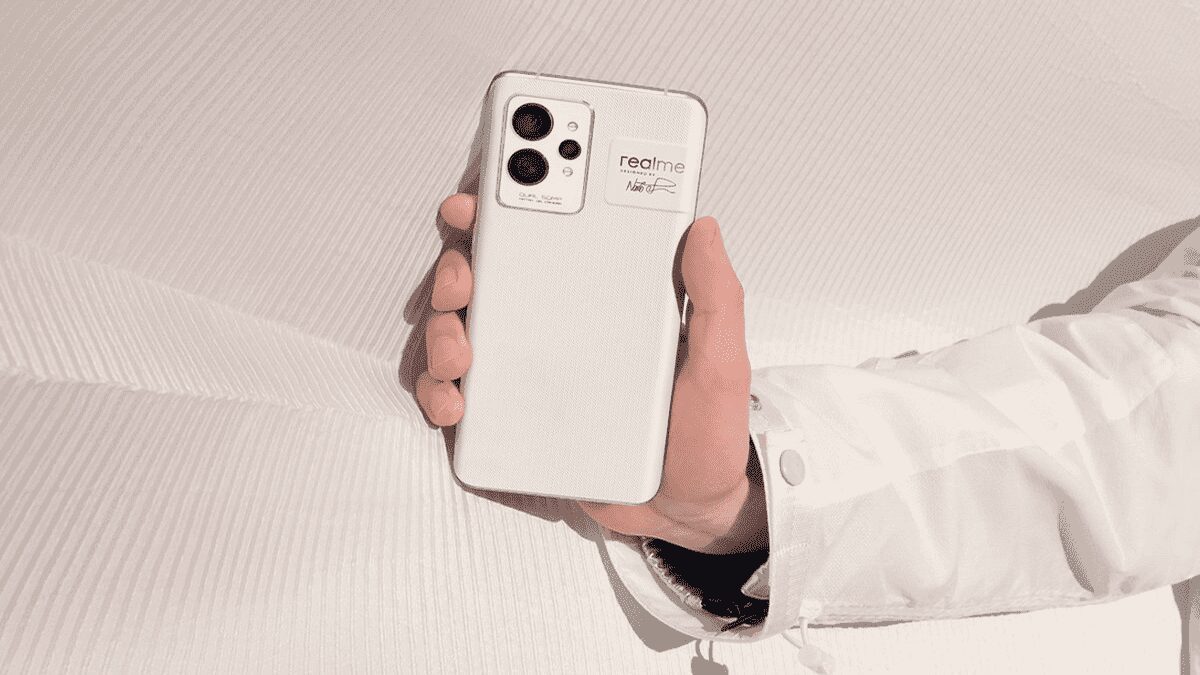 Realme GT 2 Pro