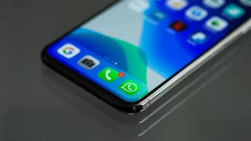 Comment utiliser le même compte WhatsApp sur Android et iPhone 17 How to use Same WhatsApp account on Android and iPhone