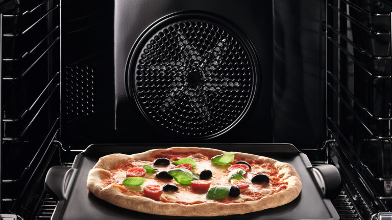 Four Miele avec ventilateur
