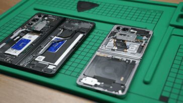 Le programme autonome de réparation de Samsung s'étend désormais aux smartphones pliables 11 Samsung Self-Repair Program Now Extends to Foldable Smartphones