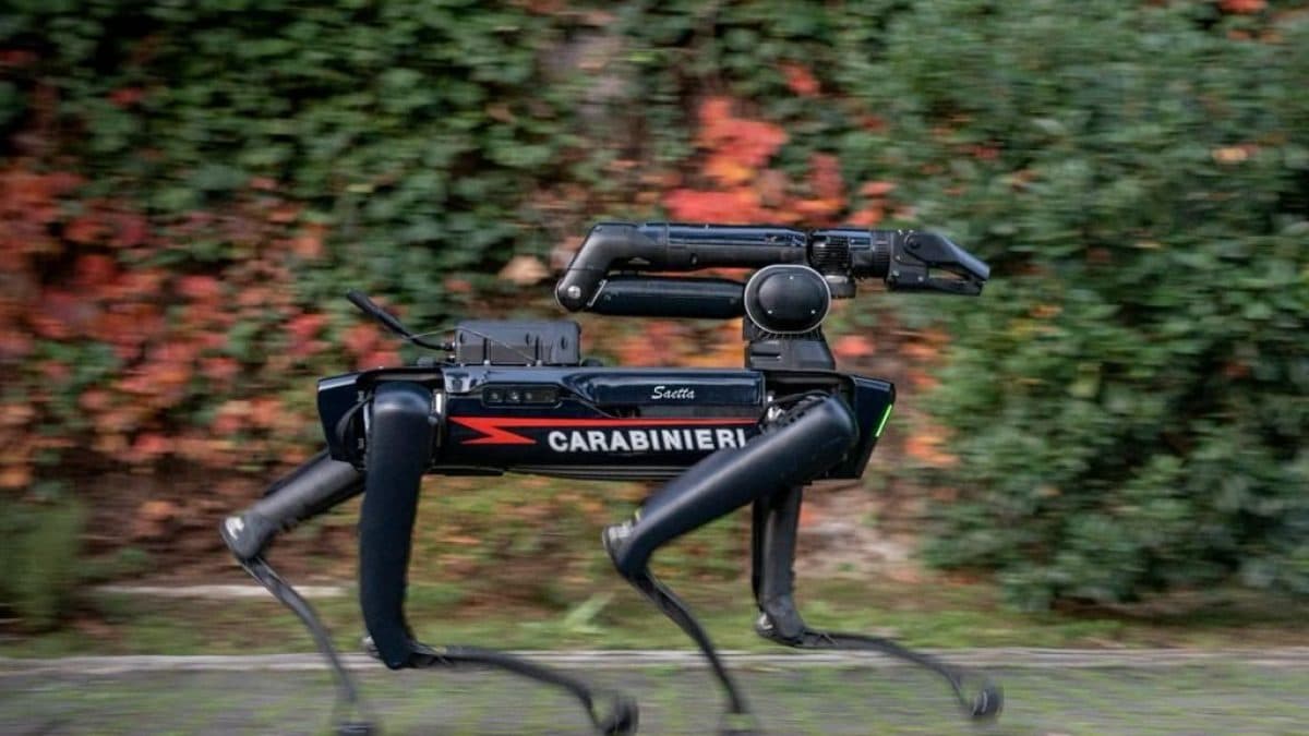 Pourquoi les carabiniers ont décidé de recruter leur premier chien robot 2 Pourquoi les carabiniers ont decide de recruter leur premier chien