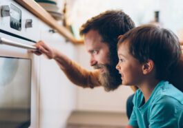 Backofen reinigen: Diese Hausmittel wirken
