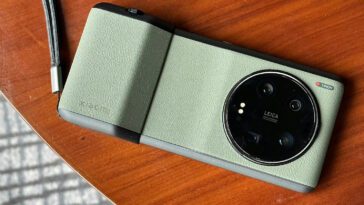 Des photos réelles Xiaomi 14 Ultra apparaissent, dévoilant un design excitant 26 Xiaomi 14 Ultra real-life photos surfaced, revealing exciting design