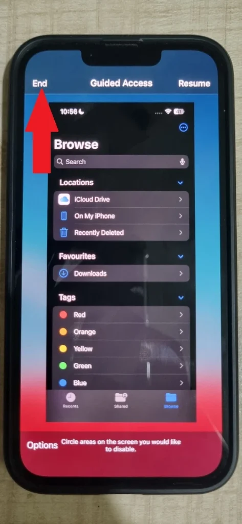 Comment masquer la barre inférieure sur iPhone (supprimer la ligne grise/blanche) 5 How to Hide bottom bar on iPhone