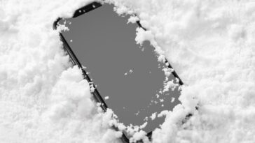 Qu'est-il arrivé au smartphone de la jeune fille de 16 ans morte de froid à San Candido 15 Cosa è successo allo smartphone della ragazza di 16 anni morta assiderata a San Candido