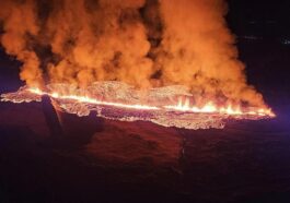 Islande, les images de la lave qui brûle une maison et détruit les rues de Grindavik 57 Islanda, le immagini della lava che brucia una casa e distrugge le strade di Grindavik