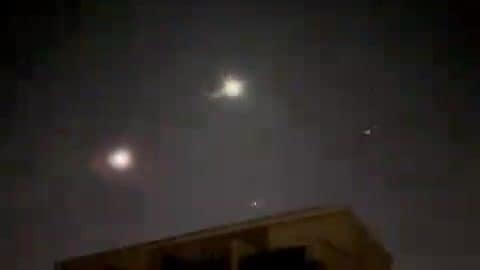 Une boule de feu illumine le ciel de Berlin: la vidéo de l'astéroïde frappant l'atmosphère 1 Una sfera di fuoco illumina il cielo di Berlino: il video dell’asteroide che colpisce l’atmosfera