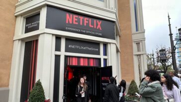 Netflix ouvre une chaîne de stores physiques : à quoi ressembleront les Netflix House 29 Netflix apre una catena di negozi fisici: come saranno le Netflix House