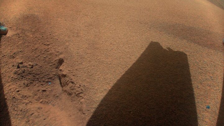 Mars: l'hélicoptère Ingenuity tombe en panne après 72 vols. Une photographie révèle des dommages sur... 3 1706274632 736 Mars lhelicoptere Ingenuity tombe en panne apres 72 vols Une