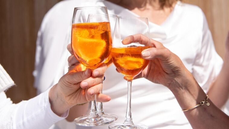 Des médicaments "miraculeux" qui font perdre beaucoup de poids réduisent également l'envie de boire de l'alcool 1 Farmaci “miracolosi” che fanno perdere tanto peso riducono anche il desiderio di bere alcol