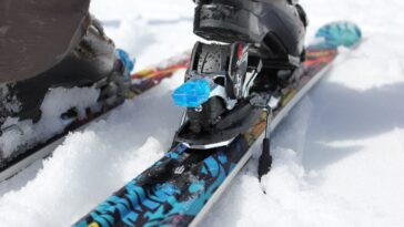 Alpes polluées par les PFAS, des dizaines de "substances chimiques pour toujours" découvertes sur les pistes de ski 7 Alpi inquinate da PFAS, sulle piste da sci trovate decine di “sostanze chimiche per sempre”