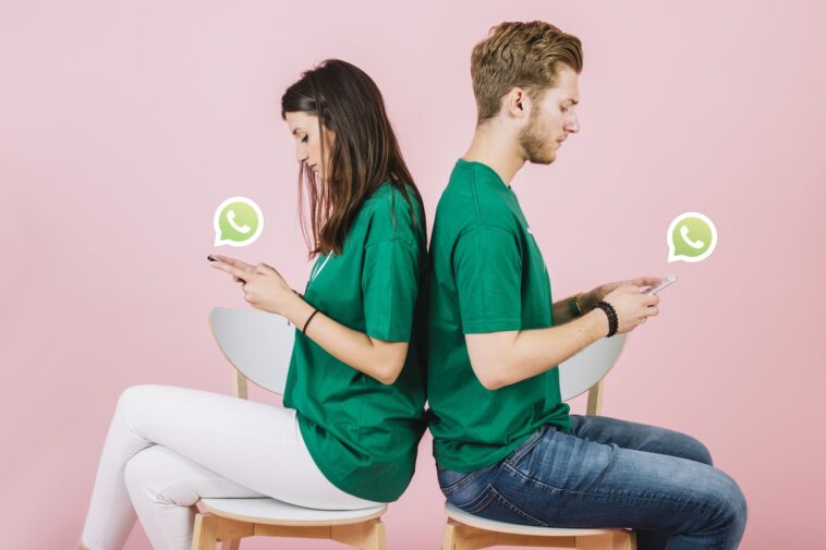 Comment avoir WhatsApp sur plusieurs appareils et l'utiliser simultanément également sur smartphone 1 Come avere WhatsApp su più dispositivi e usarlo contemporaneamente anche su smartphone