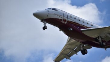 Les billets d'avion seront plus chers en 2024 : combien augmenteront les prix des vols 12 I biglietti aerei saranno più cari nel 2024: quanto aumenteranno i prezzi dei voli