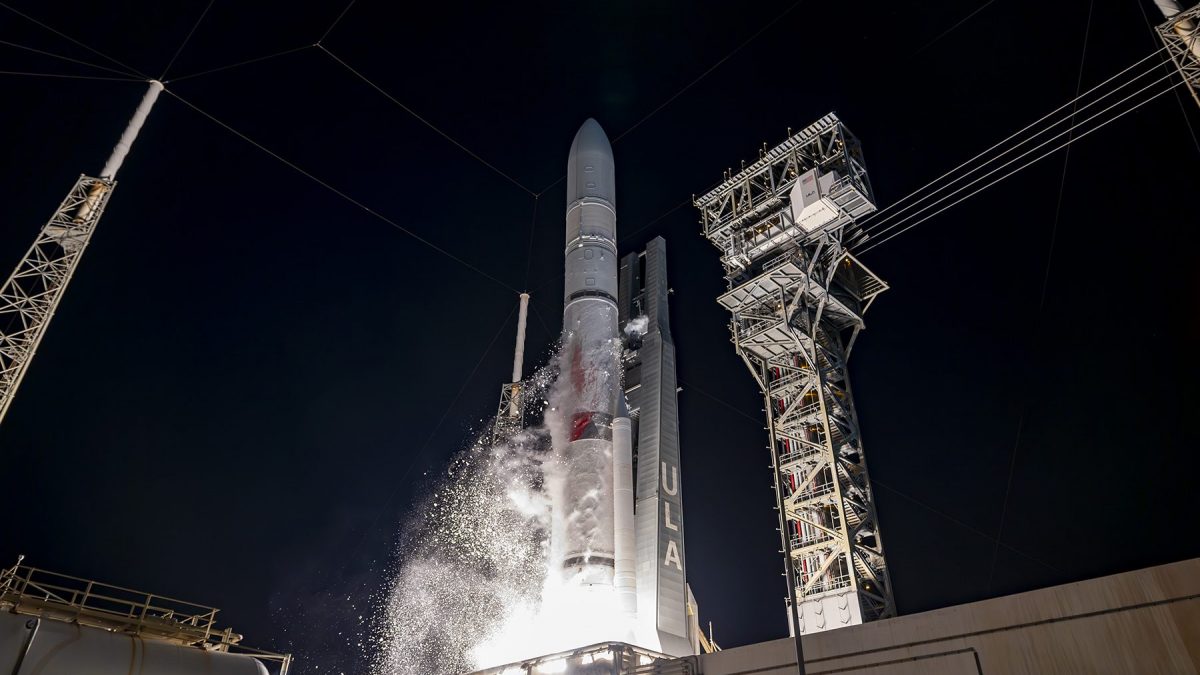 Lune, la vidéo du lancement du premier atterrisseur privé Peregrine : alunissage prévu pour le 23 février 2 Il lancio di Peregrine Mission One di Astrobotic, la prima missione americana a tentare un allunaggio dalla fine del programma Apollo nel 1972 / Credit: Astrobotic