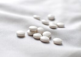 Nuovo farmaco antidepressivo blocca la crescita dei tumori in test di laboratorio: come funziona