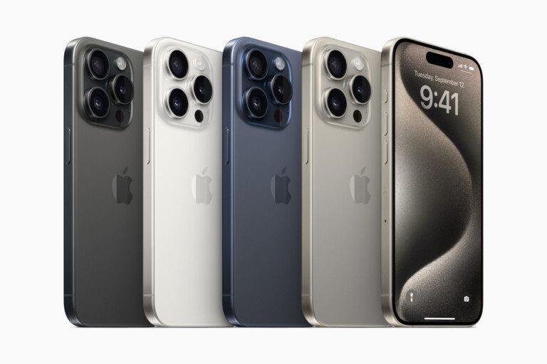 Samsung Galaxy S24 Ultra VS iPhone 15 Pro Max : Comparaison des caractéristiques 3 L'iPhone 15 Pro Max a également un cadre en titane. (Photo : Apple)
