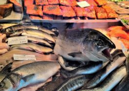 Perché i ricercatori dicono che mangiare questo tipo di pesce abbassa il colesterolo