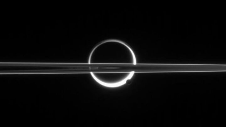 (NASA/JPL/Space Science Institute)