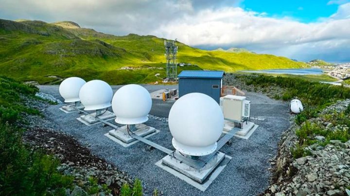 Qu’est-ce que le service de téléphonie mobile par satellite et quels sont ses avantages ? 7 Passerelles d'images pour la connexion par satellite Starlink