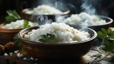 Des scientifiques inventent un aliment hybride en cultivant de la viande de vache à l'intérieur de grains de riz 11 Cientistas inventam alimento híbrido cultivando carne de vaca dentro de grãos de arroz