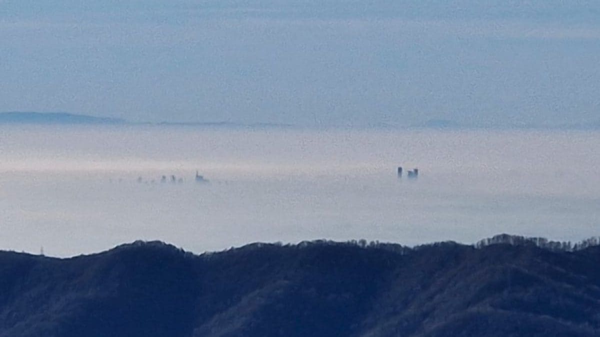 Il y a une raison naturelle pour laquelle la plaine du Pô est toujours polluée: qu'est-ce que l'inversion thermique 2 ARPA LOMBARDIA | Foto di Milano a Febbraio 2024
