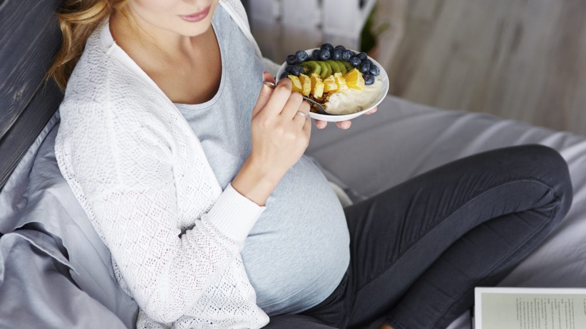 Si vous êtes enceinte, vous devriez éviter les aliments ultratransformés emballés dans du plastique : l'étude 2 Image
