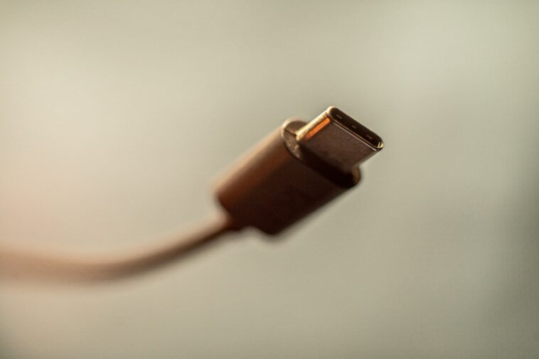 Windows 11 prend désormais en charge USB4 à 80 Go/s 1 Windows 11 now supports USB4 at 80GB/s