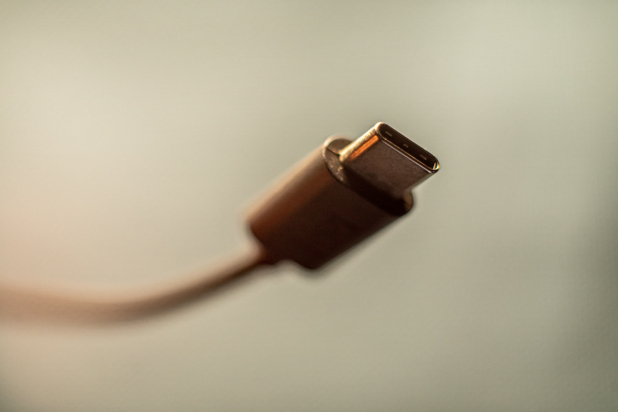 Windows 11 now supports USB4 at 80GB/s