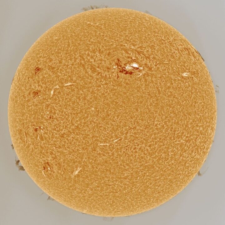Photographies de la tache solaire AR3590 montrent qu'elle est la plus grande du Cycle Solaire 25 5 1709496352 233 Photographies de la tache solaire AR3590 montrent quelle est la