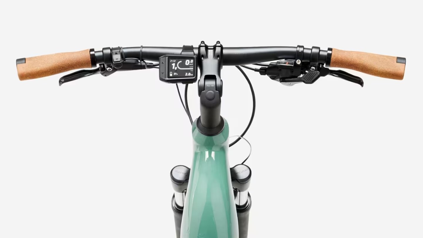 Décathlon lance en vente le Rockrider E-ACTV 500, un vélo électrique qui n'est pas à la portée de toutes les bourses 3 Guidon du Decathlon Rockrider E-ACTV 500