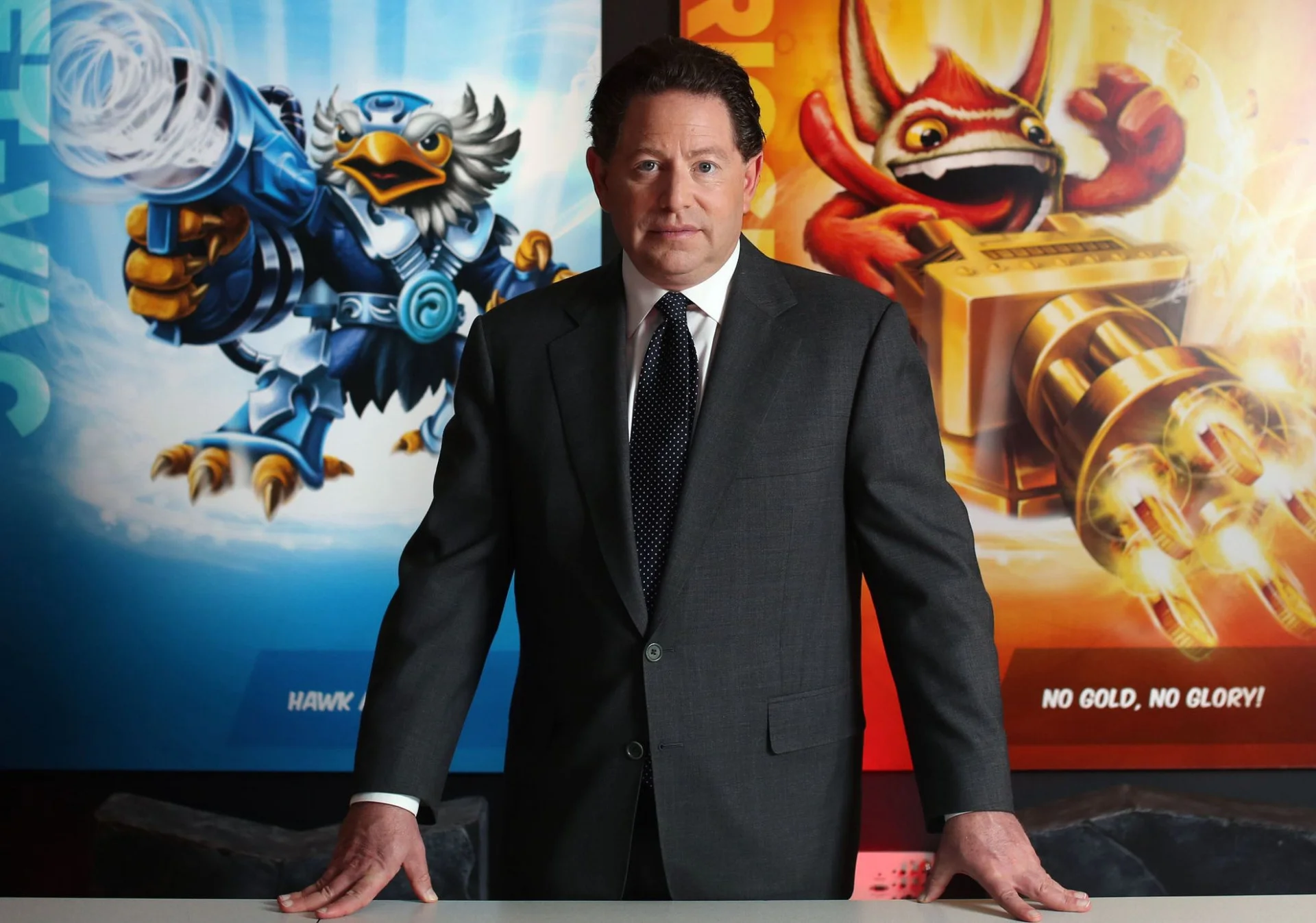 L'ancien PDG controversé d'Activision Blizzard, Bobby Kotick, pourrait acheter TikTok avec l'aide de Sam Altman 40 Controversial former Activision Blizzard CEO Bobby Kotick could buy TikTok with help from Sam Altman