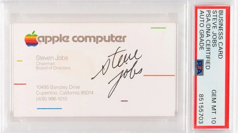 La carte de visite Apple signée par Steve Jobs se vend aux enchères pour plus de 180 000 $ 1 Steve Jobs signed Apple business card sells for over $180,000 at auction