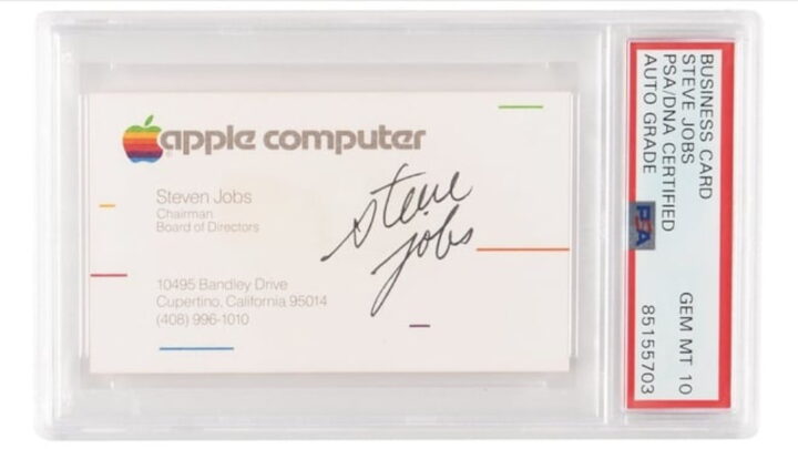 40 ans plus tard, la carte de visite de Steve Jobs s'est vendue pour environ 166 mille euros 3 Carte de visite de Steve Jobs de 1983. Source : WinFuture