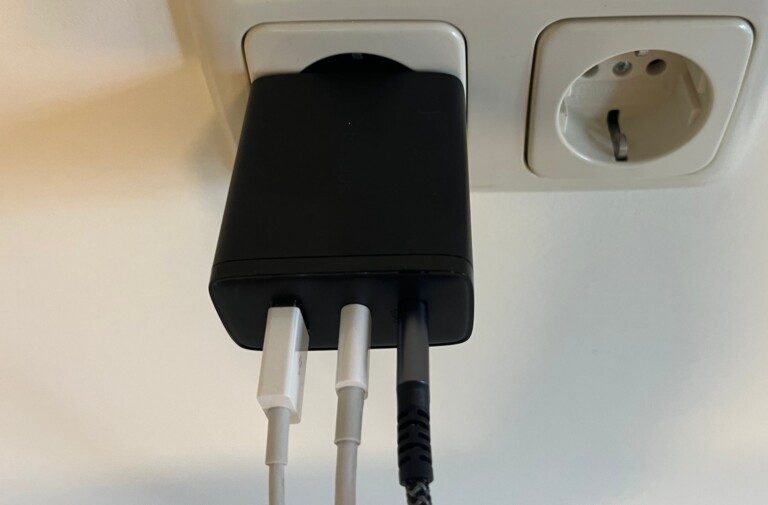 Chargeurs GaN contre câble de charge USB multiple : Qu'est-ce qui est meilleur pour les déplacements ? 6 GaN Multicharger