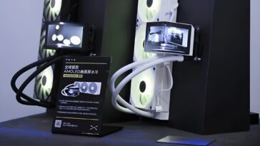 Jetez un œil aux premiers refroidisseurs liquides AIO au monde dotés d'un écran AMOLED incurvé 18 Take a look at the world