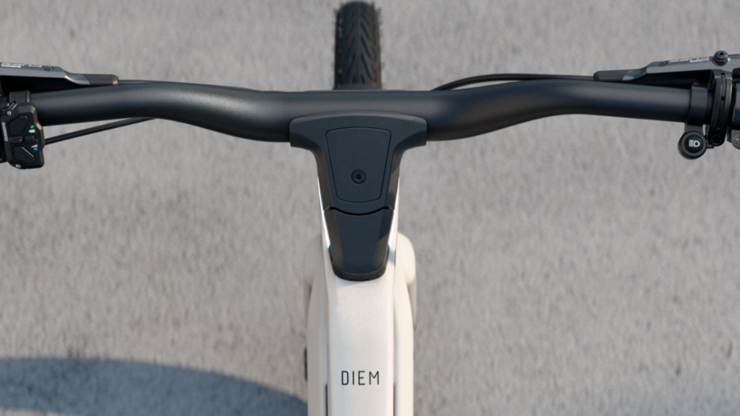 Orbea présente l'Orbea Diem, un nouveau vélo électrique pour la ville avec moteur Shimano 4 Manillar de la Orbea Diem