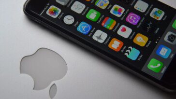 Apple annule l'interdiction d'Epic Games Suède moins de 24 heures après l'ouverture d'une enquête par l'UE 18 Apple flips ban of Epic Games Sweden less than 24 hours after the EU opened an investigation