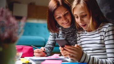 D'abord les étudiants, maintenant les enseignants : ils utilisent ChatGPT pour noter le travail des enfants 6 First students, now teachers: Educators are using ChatGPT to grade kids