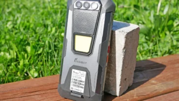 Fossibot F106 Pro Rugged Phone Test Review Netcost (5)