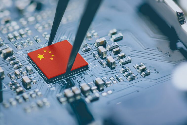 Raimondo, cite la puce de Huawei comme preuve de l'efficacité des sanctions américaines 1 Commerce Secretary Raimondo points to Huawei