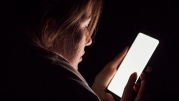 La nouvelle application des revendeurs : comment ils recueillent les commandes et livrent la drogue à domicile 9 Immagine